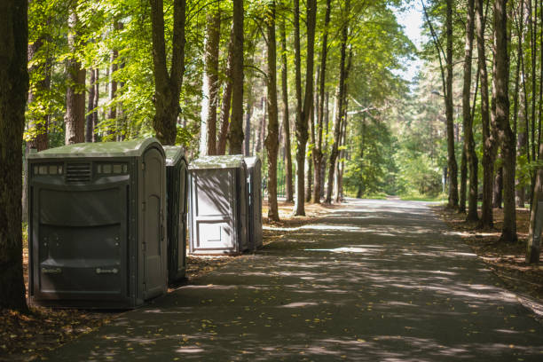 Best Porta potty delivery and setup  in Decorah, IA