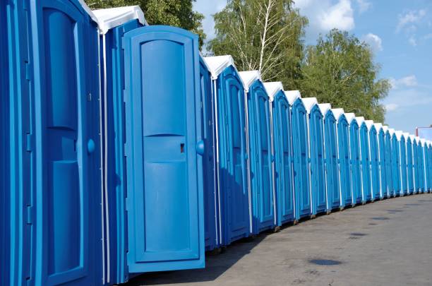 Best Affordable porta potty rental  in Decorah, IA